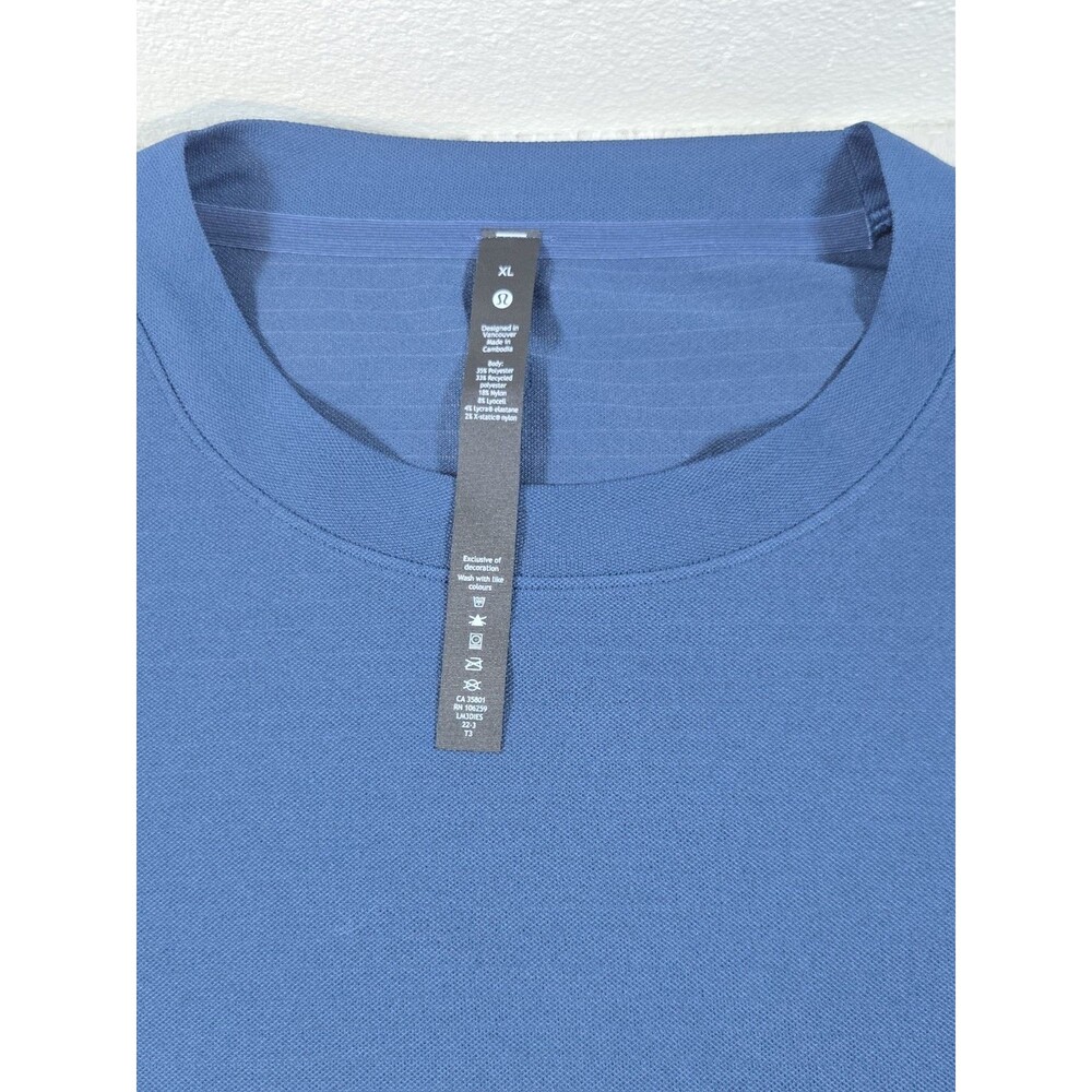 Lululemon Mens Excellent Shirt Blue Athletic Gym Running Workout XL